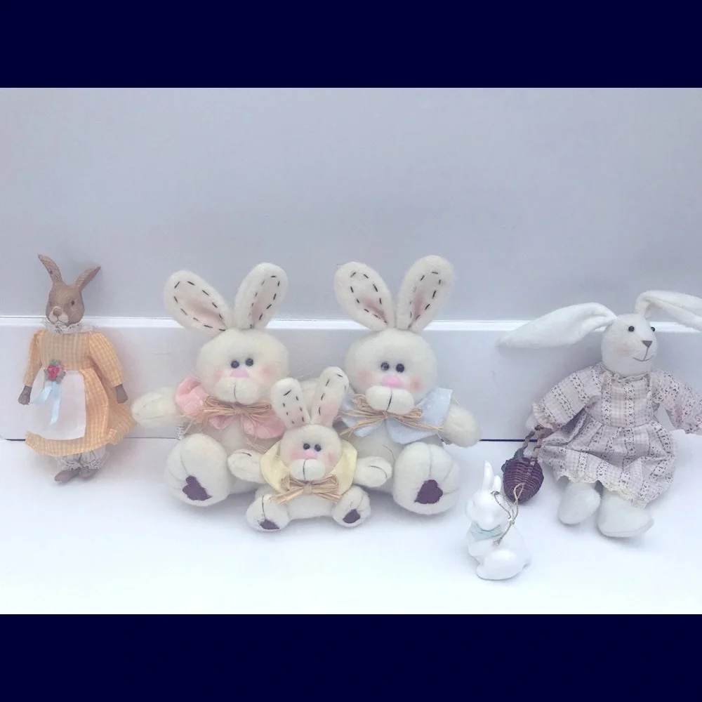 Easter decor bundle - Picture 1 of 13